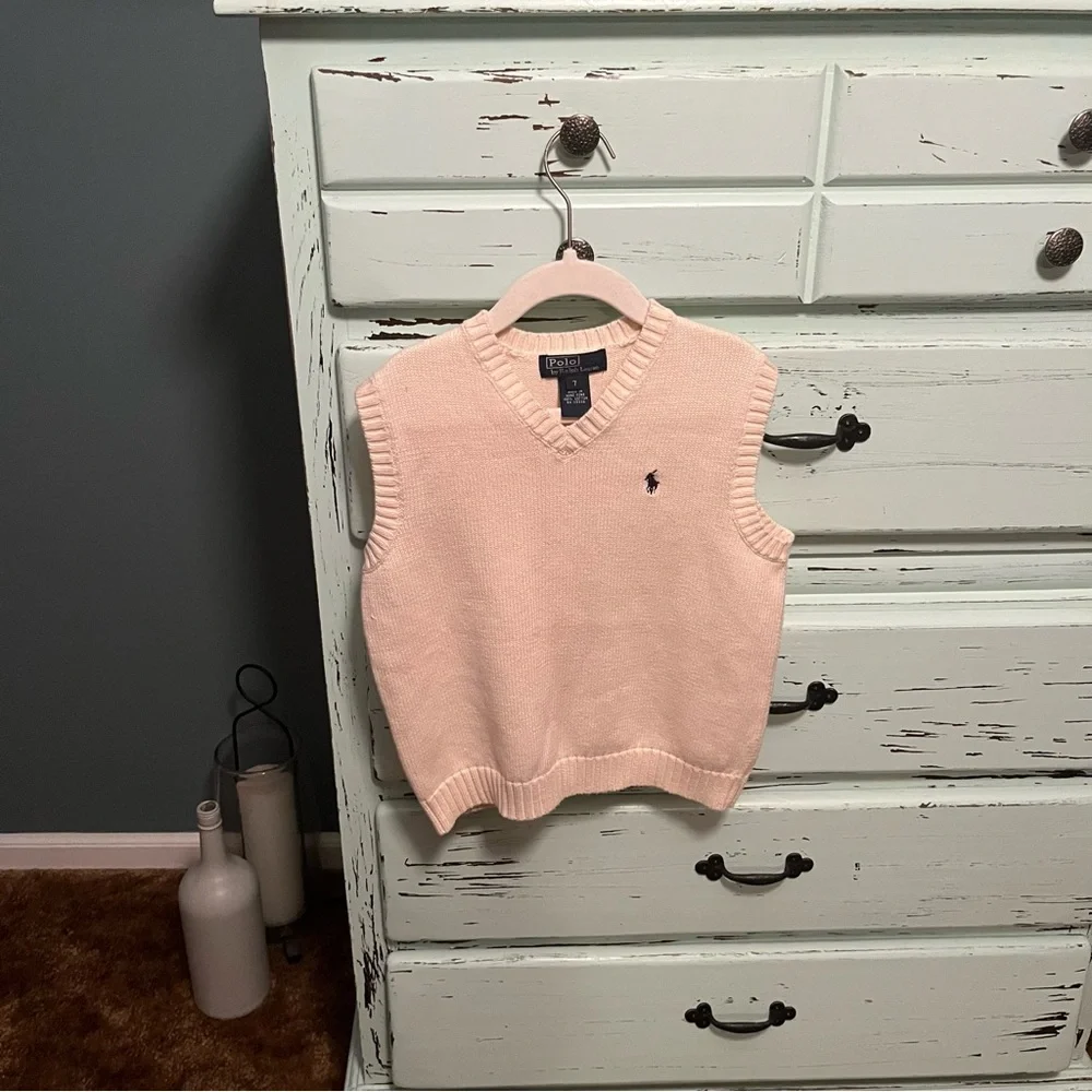Polo Ralph Lauren Cream Sleeveless Sweater Vest. Boys size 7.